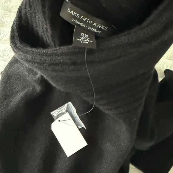 Women's Black Button-Detail Sweater - Picture 4 of 4